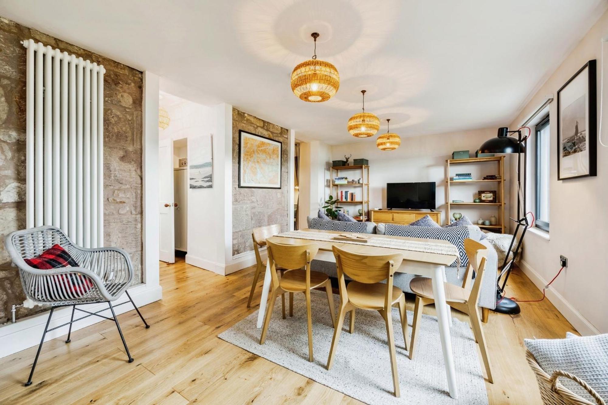 Cosy Lochside Cottage With Mountain And Sea Views Clynder Dış mekan fotoğraf