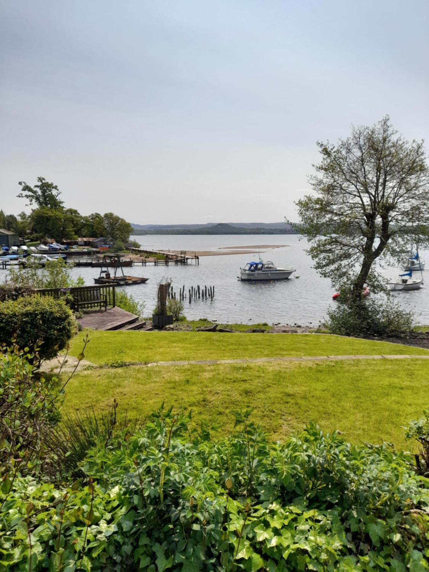 Cosy Lochside Cottage With Mountain And Sea Views Clynder Dış mekan fotoğraf