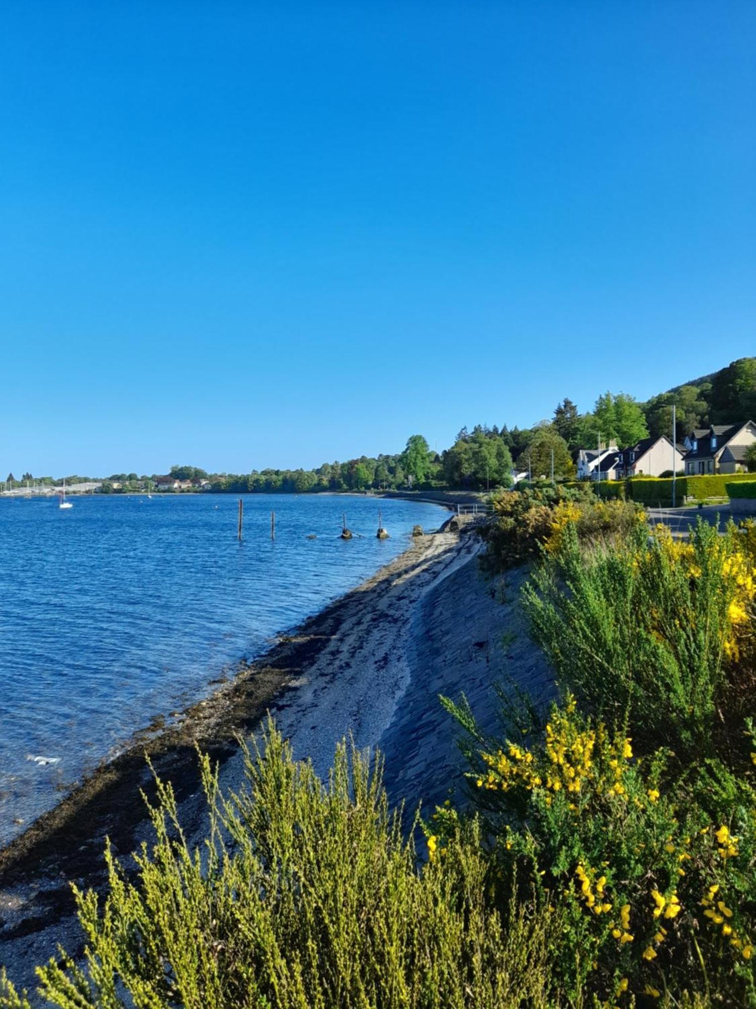 Cosy Lochside Cottage With Mountain And Sea Views Clynder Dış mekan fotoğraf